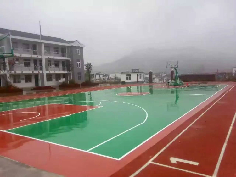 广东篮球场施工